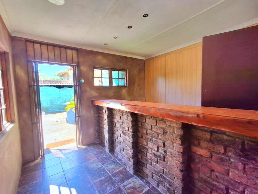 Commercial Property for Sale in Summerpride Eastern Cape